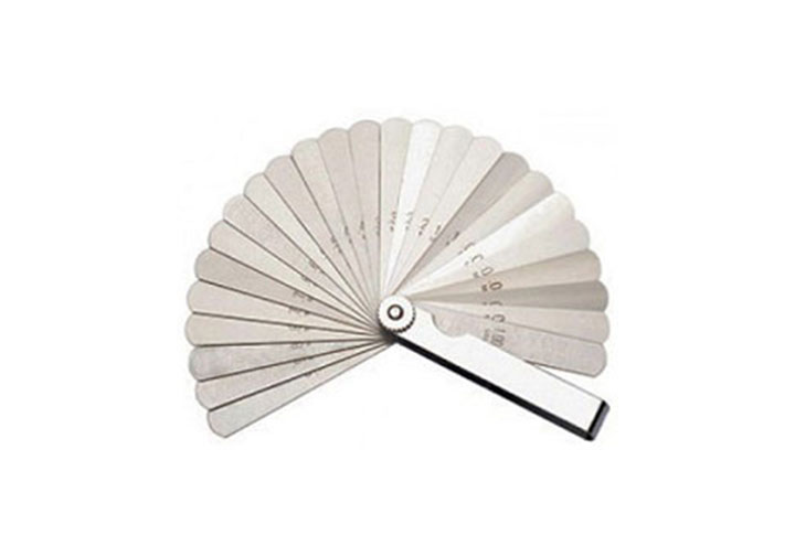 Dưỡng đo khe hở 32 lá hệ inch Licota ATA-0074E